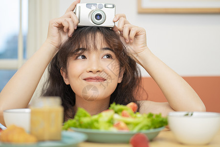 可爱的居家女孩肖像高清图片