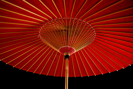 中国传统古风红色油纸伞内部结构高清图片