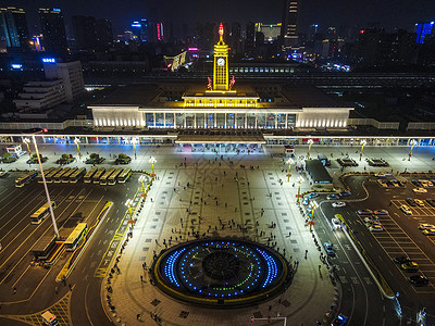 长沙火车站夜景灯光图片