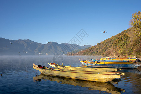 泸沽湖风光图片