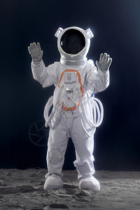 创意太空宇航员触碰虚拟屏幕图片