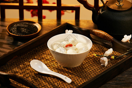 中式元宵节芝麻汤圆高清图片