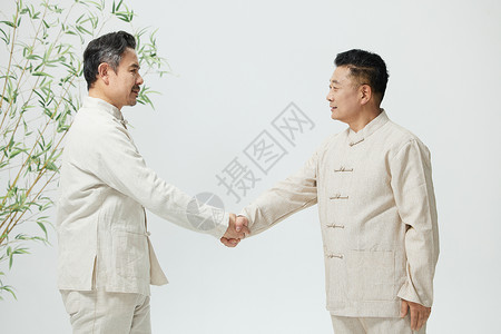 中国传统相声艺术家握手图片