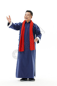 戴红围巾的中国风中年男性演员讲相声图片