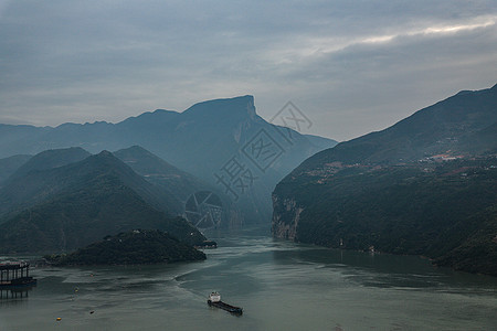 长江三峡游轮重庆市奉节县白帝城景区背景