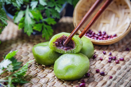 节日美食青团背景图片