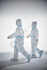 双人防疫抗疫人员走路形象图片
