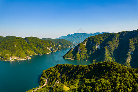 航拍清江画廊5A景区山峦起伏连绵摄影配图背景