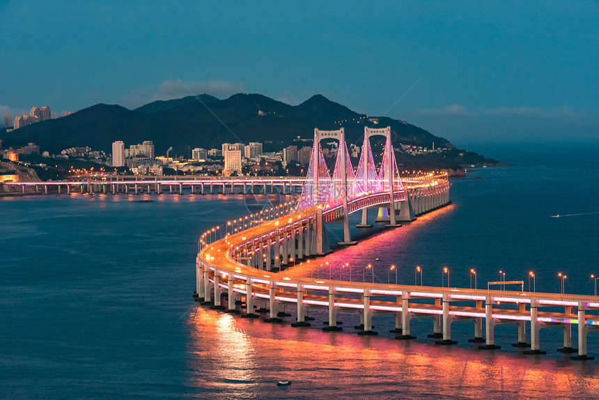 大连城市风光桥梁夜景图片