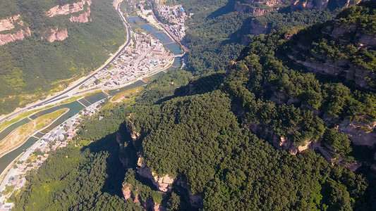 航拍太行山大峡谷风光5A景区背景图片