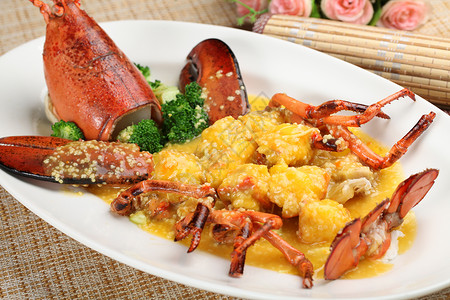 美食金汤小米焗龙虾背景图片