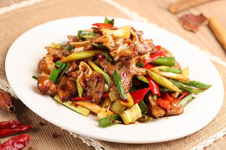 中式美食爆炒猪头肉高清图片