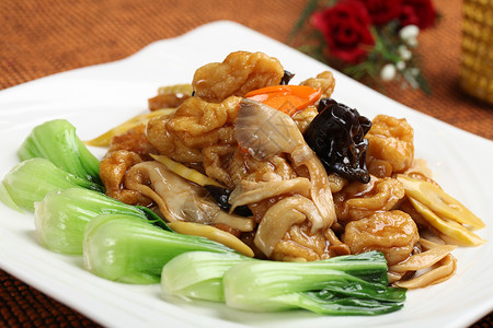 中式美食鲍汁鱼面筋高清图片