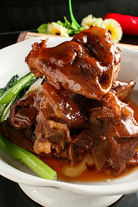 中式美食焖猪软骨高清图片