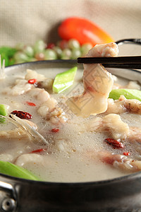 中餐浓汤江团图片