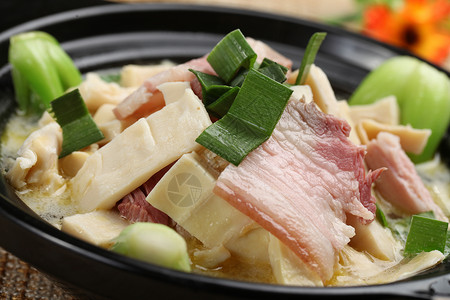 中餐咸肉烩豆腐高清图片