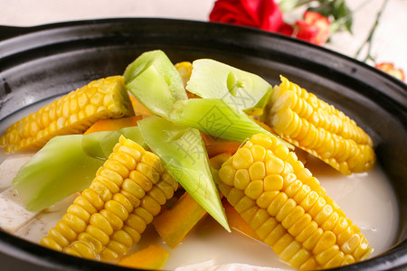 椰汁玉米南瓜煲高清图片