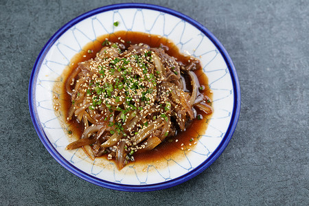 日式烤牛肉烤牛肉晚餐高清图片