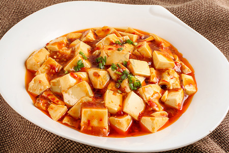 麻婆豆腐营养辣酱汤高清图片