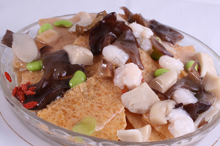 三鲜烩锅巴木耳芸豆高清图片