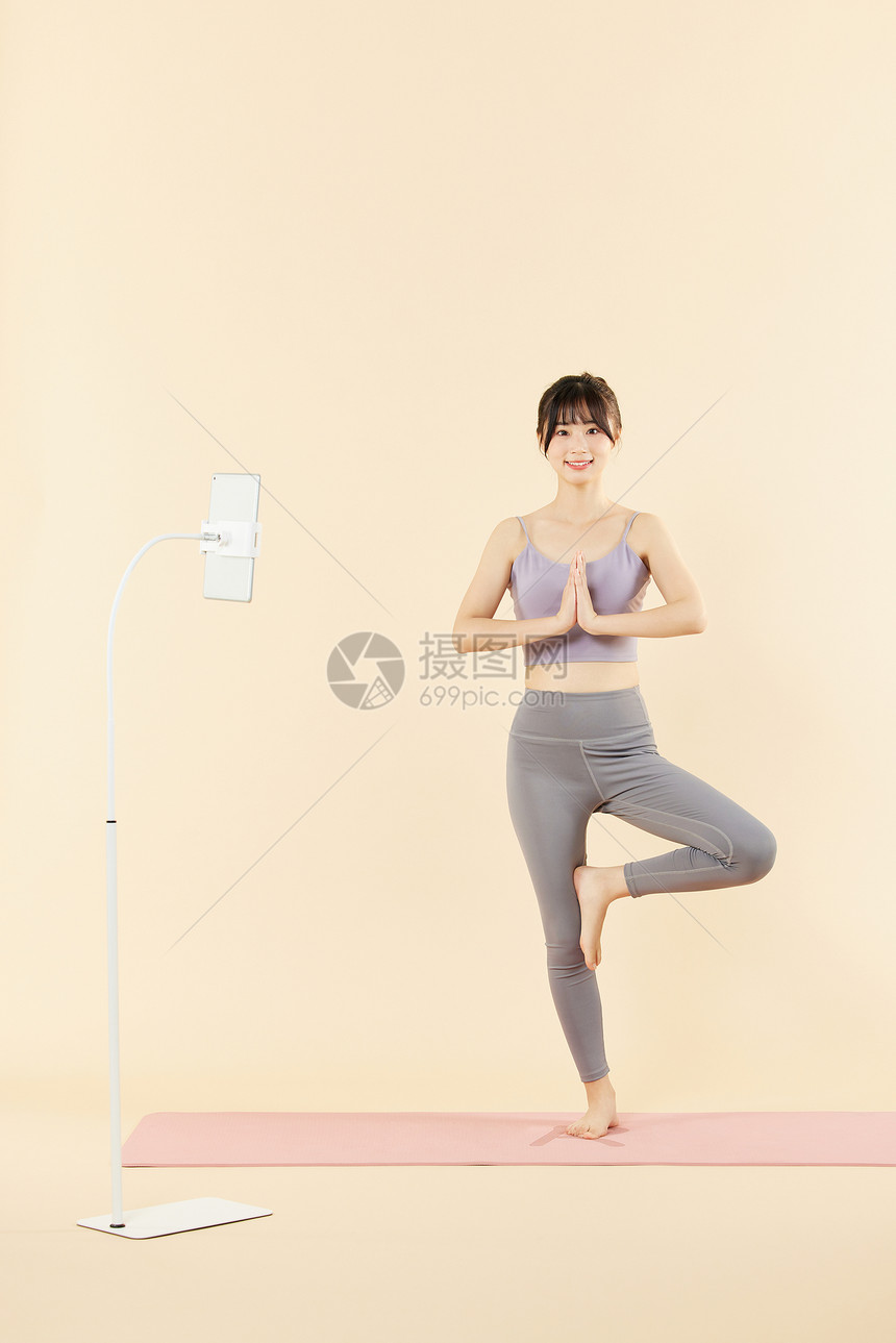 美女直播瑜伽健身图片