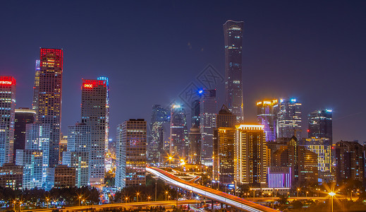 北京国贸cbd车流夜景背景图片