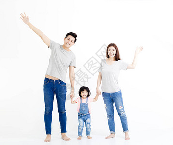 幸福的亚人家庭站在一起图片