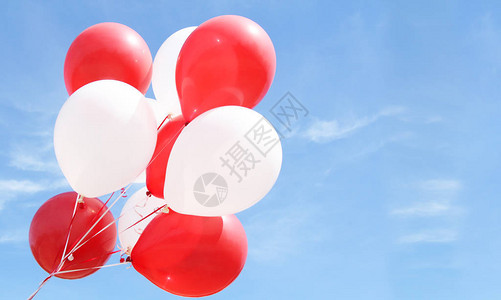 红色和白色的气球对图片