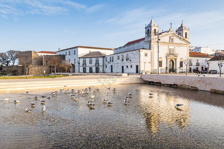葡萄牙阿尔加韦拉各斯古代中心城市广场A图片