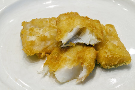 Biscayan鳕鱼的炸咸鳕鱼图片