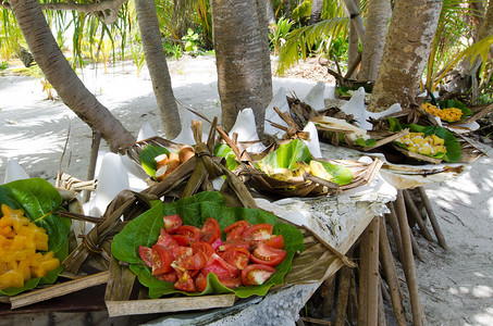 各种新鲜热带食品在太平洋图片