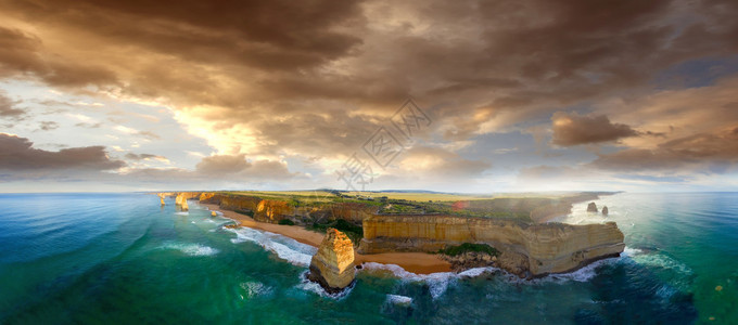 澳大利亚维多利亚州12个使者海岸线的俯视20图片