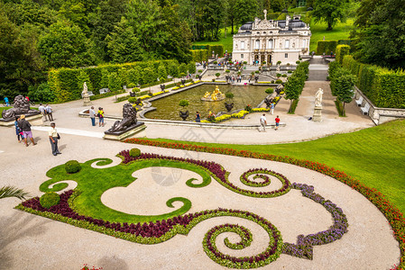 德国林德霍夫2014年8月29日林德霍夫宫是德国的一座城堡图片