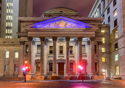 蒙特利尔银行的旧大楼图片