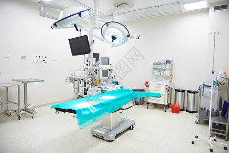 有医疗技术的空手术室图片