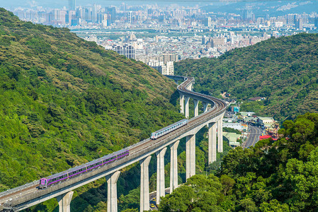 一条快速过境通道图片