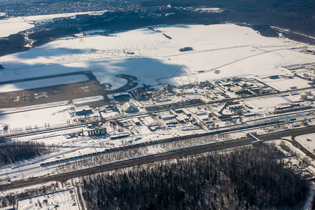 冬季工业区空中观察情况图片
