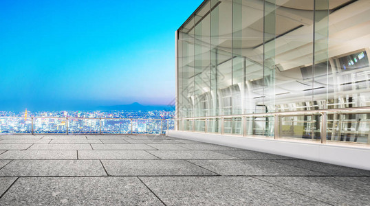 现代城市清晨从空楼层图片