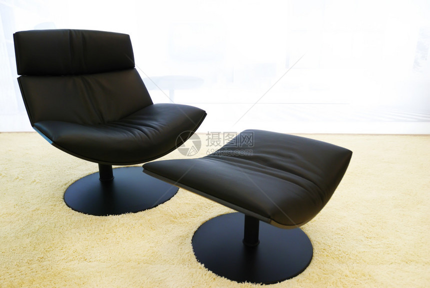 Morern办公室舒适的黑色椅子图片
