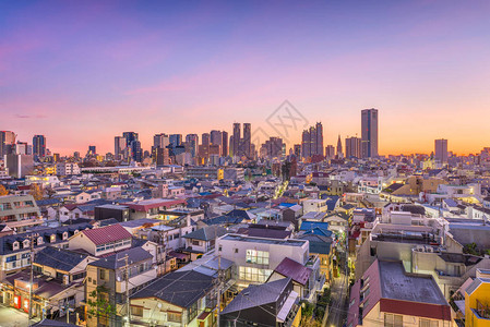 西新宿东京日本金融区城市景观在图片