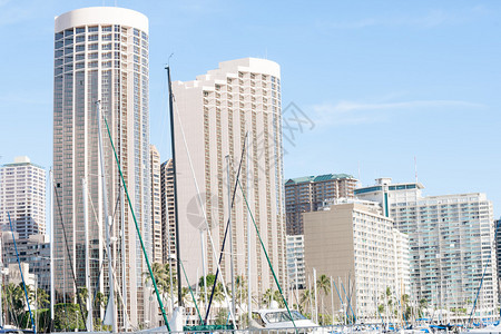 美国Waikiki夏威夷KahanamokuLagoon的码头图片