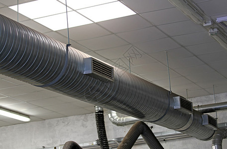 大型工业综合体空调用金属管图片