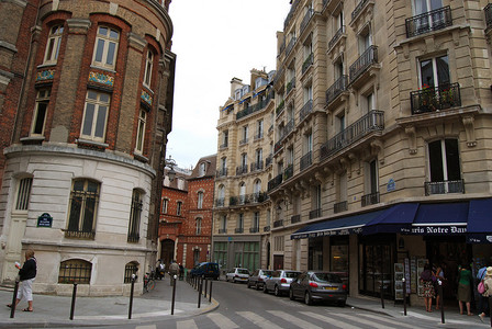 法国巴黎市中心街景图片
