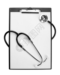 剪贴板上的医用听诊器孤立在白色图片