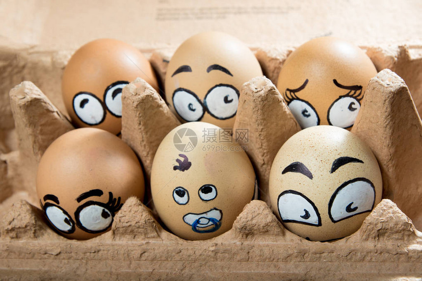 六张受惊的蛋脸等待被煮熟图片