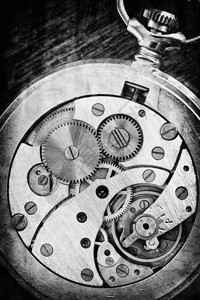 黑白旧时钟和白旧时钟机制关闭为更强大的旧时效果添图片