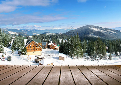 与房子的冬天季节风景图片