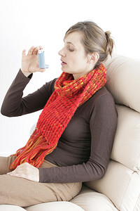 哮喘治疗女图片