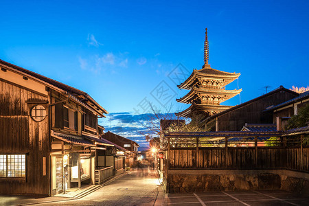 日本京都的亚萨卡塔和背景图片