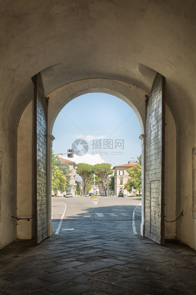 观察意大利卢卡市郊区在历史大图片